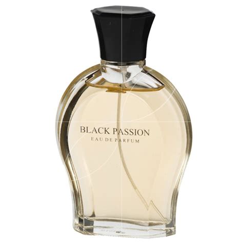 black passion eau de parfum street looks